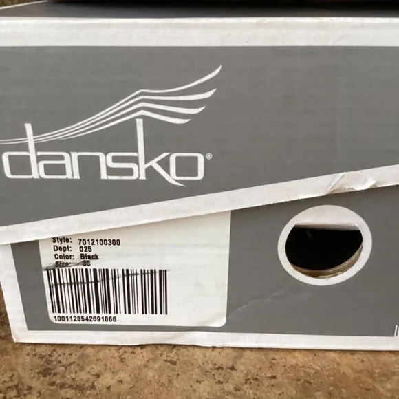 Dansko Bianca Platform Sandal Black Burnished Suede EU 38 US 7.5-8 Women Shoes - Picture 6 of 9